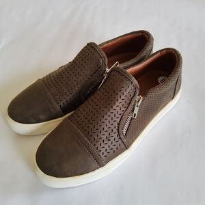 New Reort Alexa Slip-On Sneakers Brown Size 8